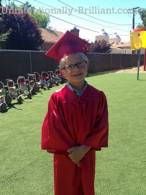 NEVADA, USA: Kindergarten Commencement