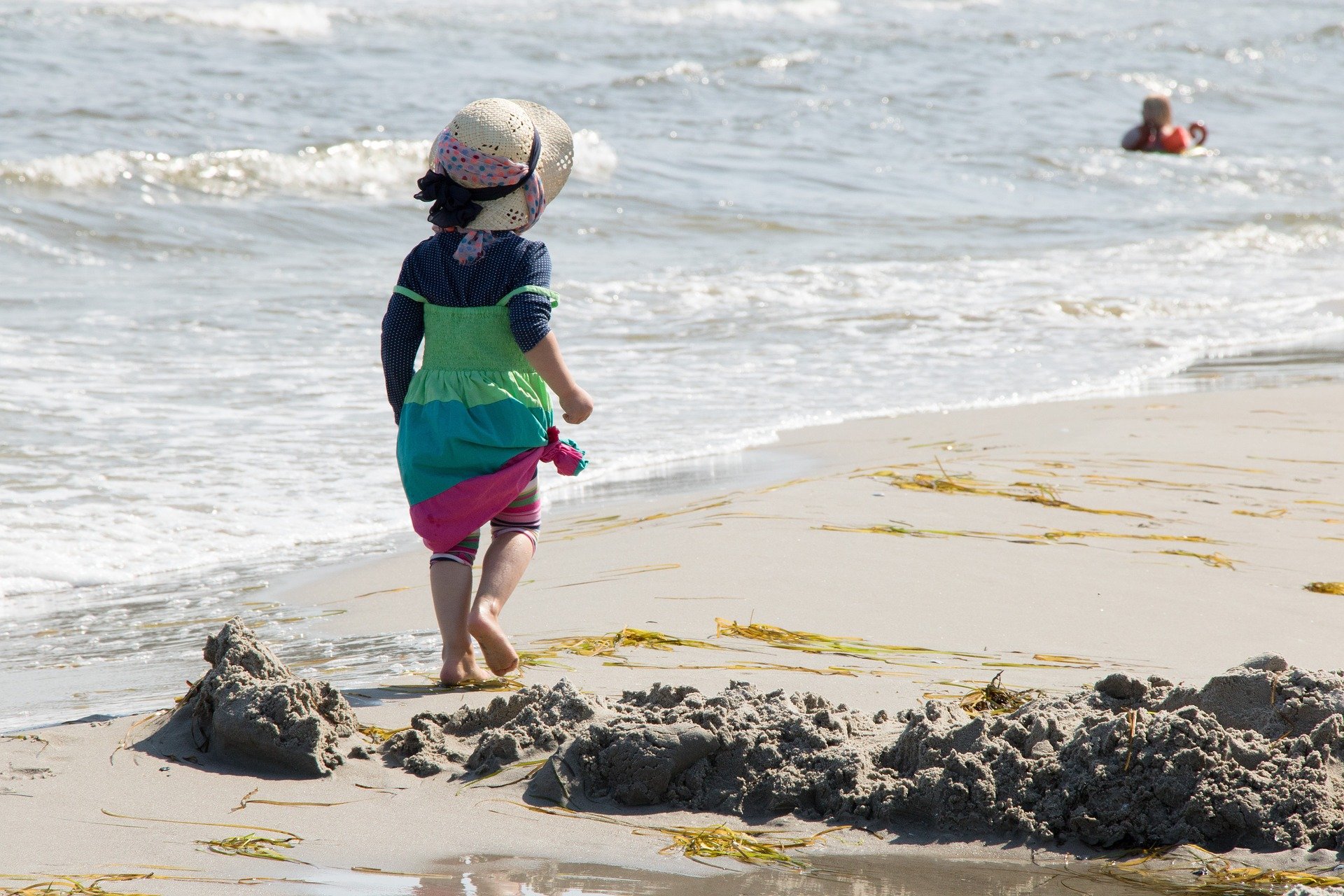 SCOTLAND: Raising Children To Be Happier Adults